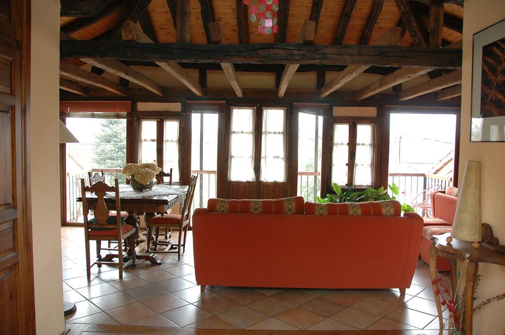 Posada Corral Mayor La Serna  Exteriör bild